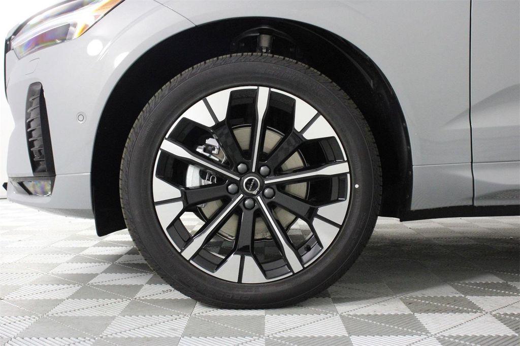 new 2026 Volvo XC60 car, priced at $58,015