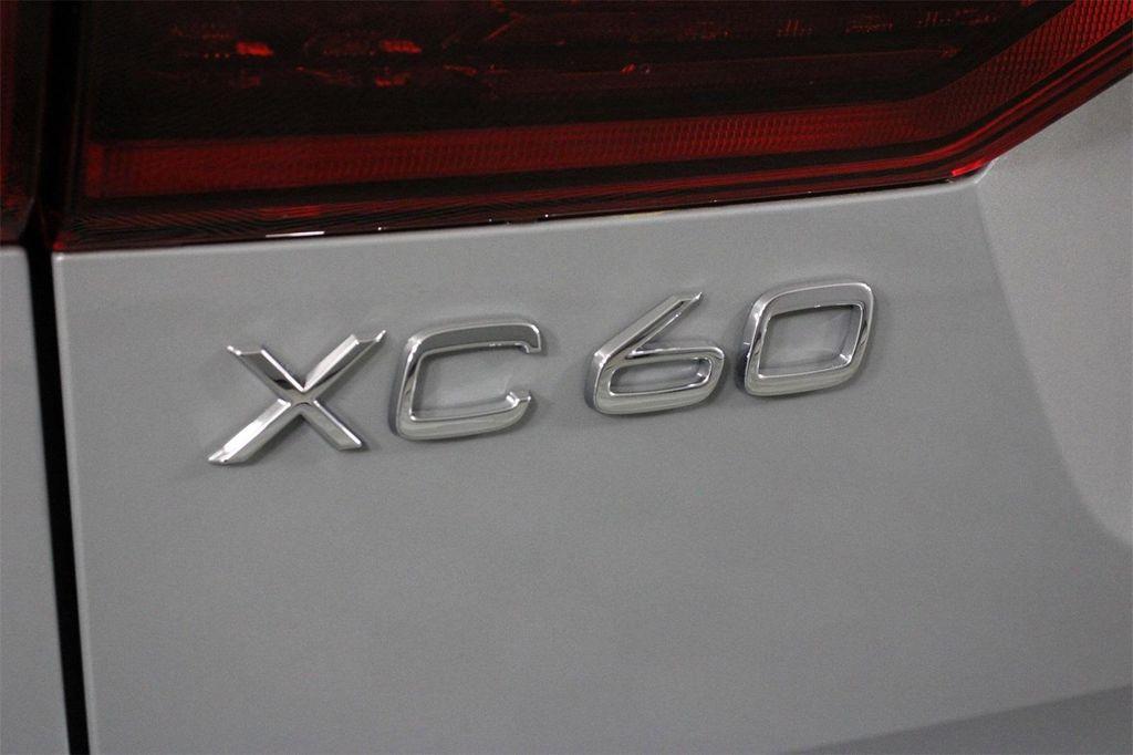 new 2026 Volvo XC60 car, priced at $58,015