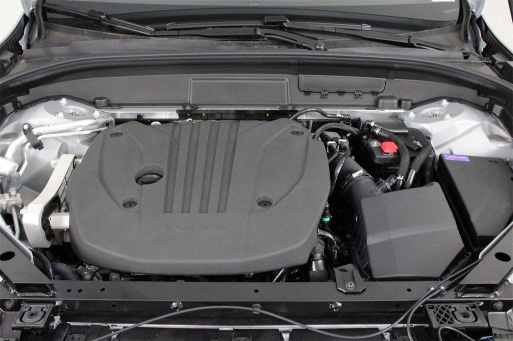 new 2026 Volvo XC60 car, priced at $58,015