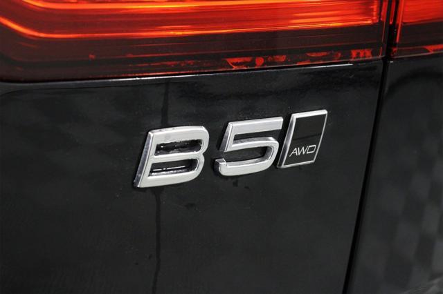 used 2024 Volvo V60 Cross Country car, priced at $50,995