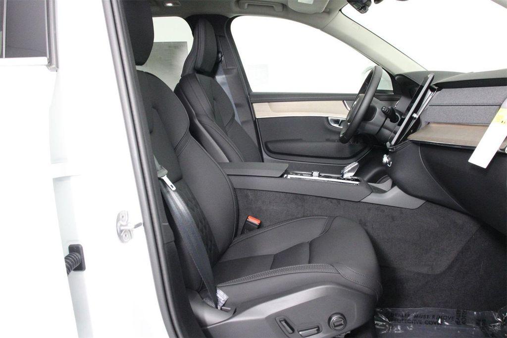 new 2025 Volvo XC90 car, priced at $65,640
