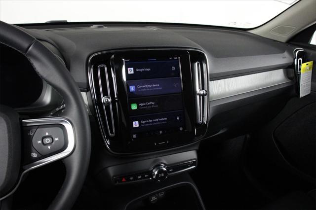 new 2025 Volvo XC40 car, priced at $48,335