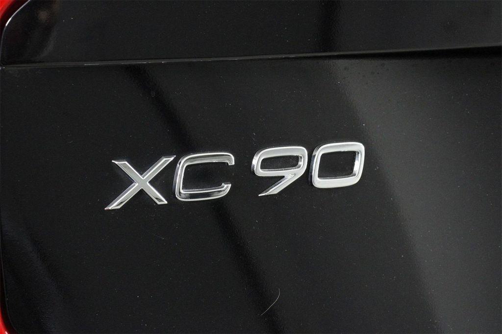 used 2023 Volvo XC90 Recharge Plug-In Hybrid car, priced at $50,995