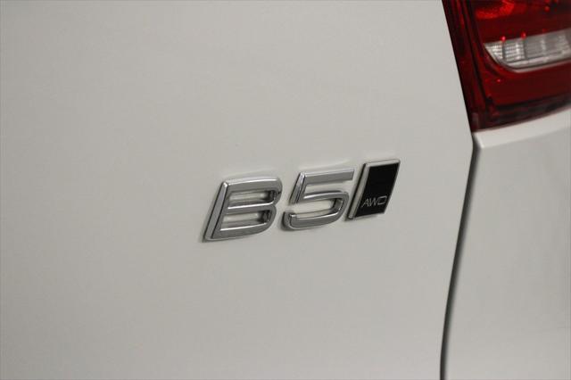 used 2025 Volvo XC40 car, priced at $29,206