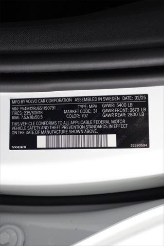 new 2025 Volvo XC60 car, priced at $49,095