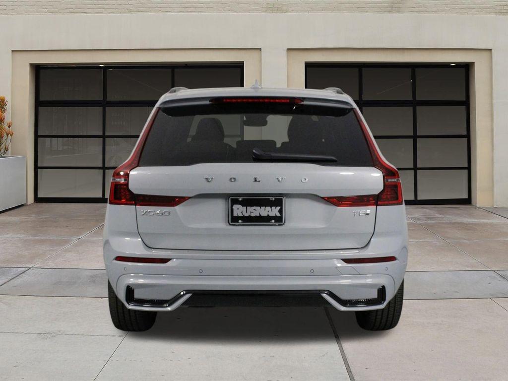 new 2026 Volvo XC60 Plug-In Hybrid car, priced at $69,285
