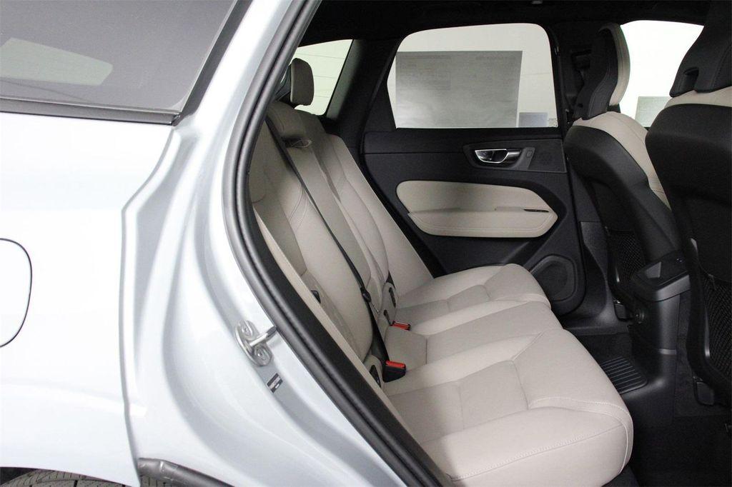 new 2026 Volvo XC60 Plug-In Hybrid car, priced at $69,285