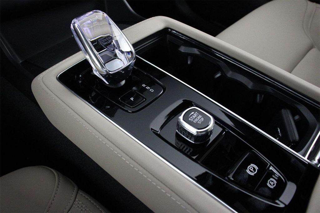 new 2026 Volvo XC90 car, priced at $70,985