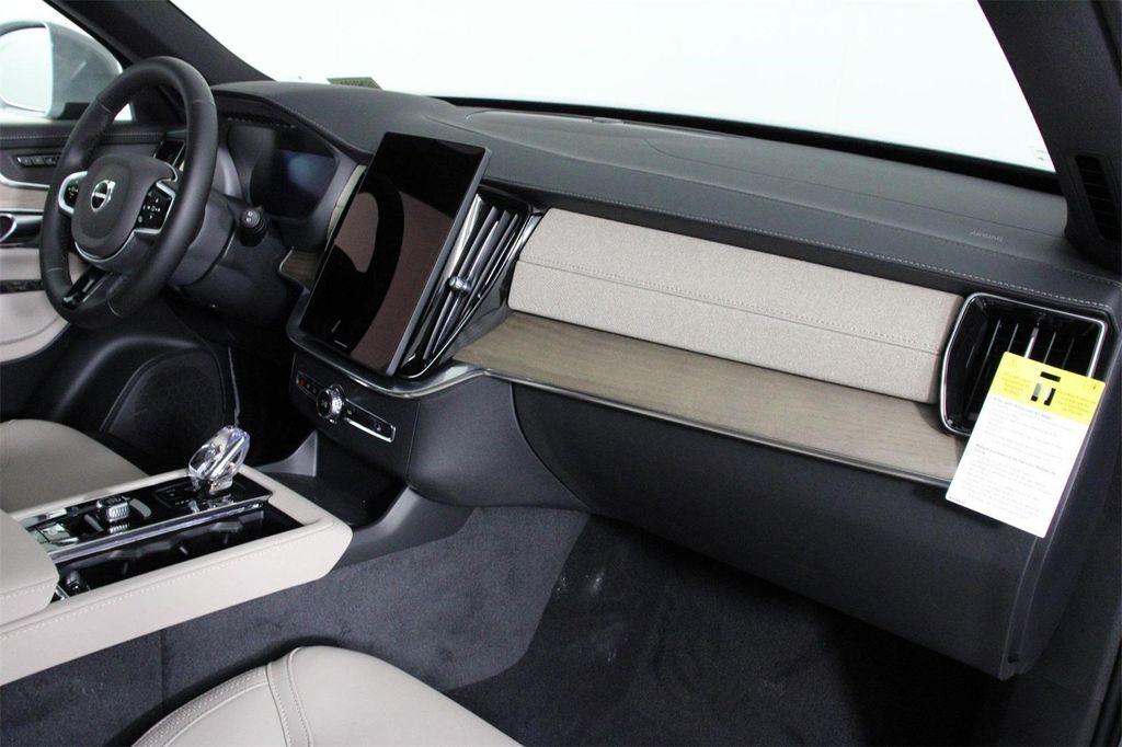 new 2026 Volvo XC90 car, priced at $70,985