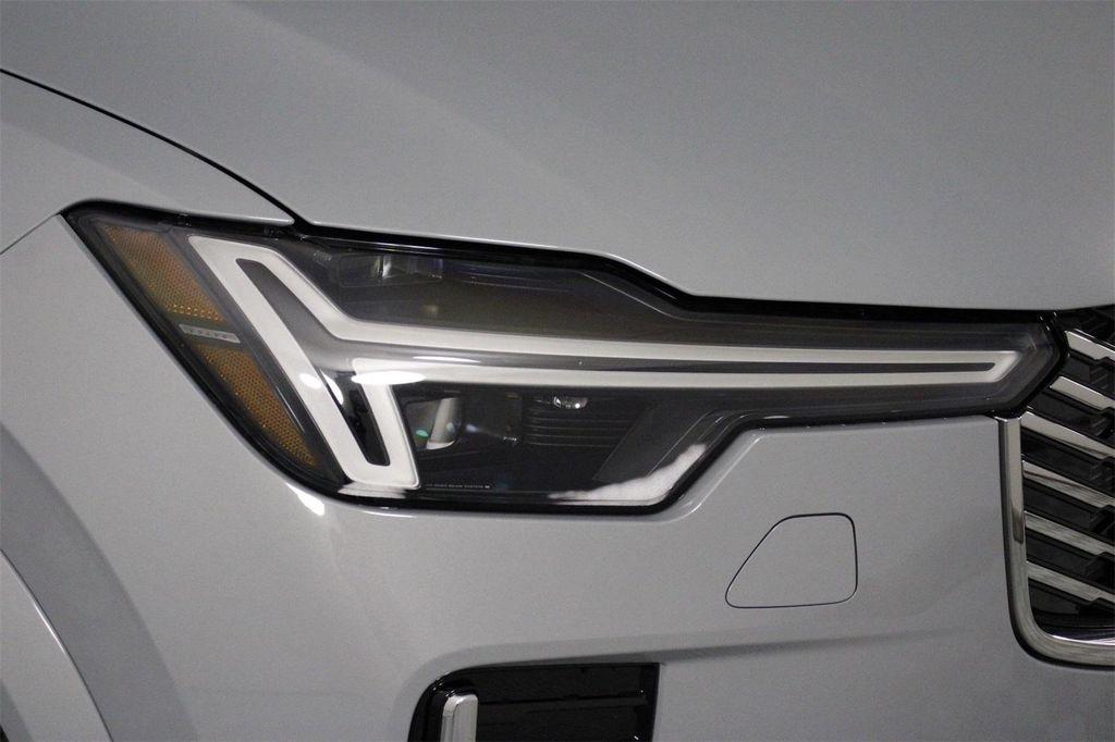 new 2026 Volvo XC90 car, priced at $68,035