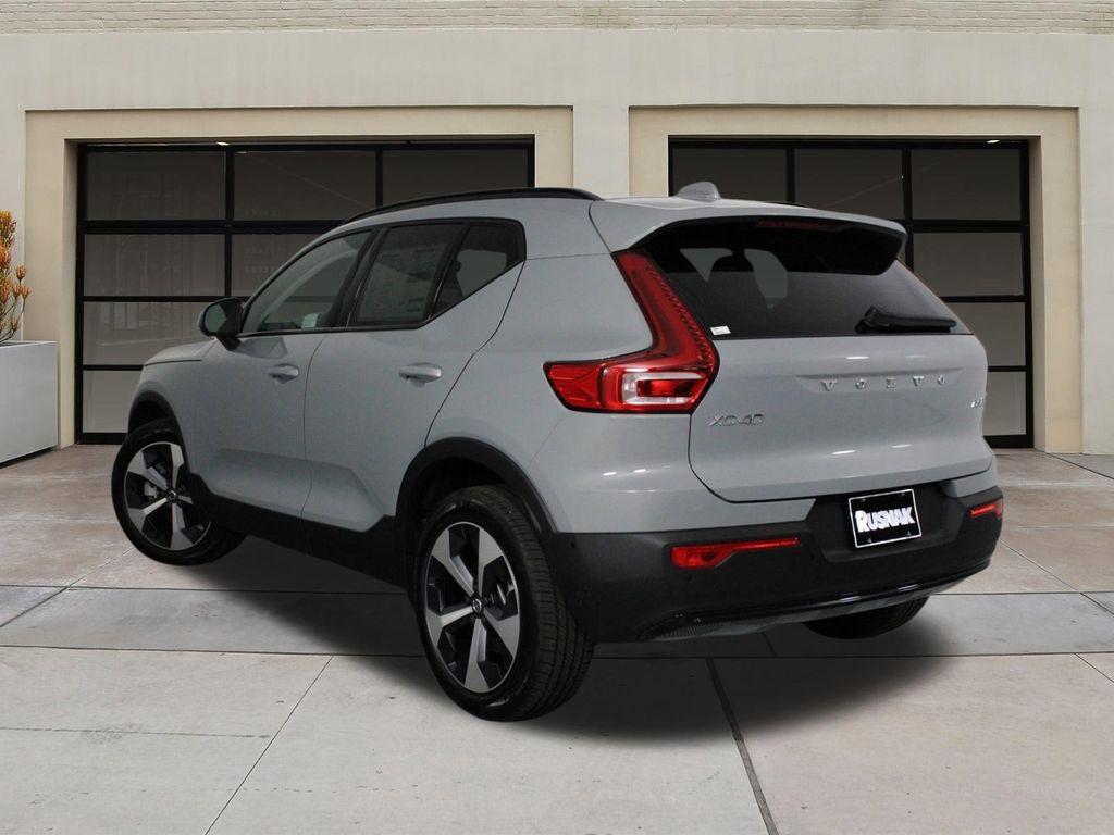 new 2026 Volvo XC40 car, priced at $50,150
