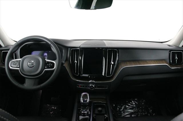 used 2023 Volvo XC60 car, priced at $36,995