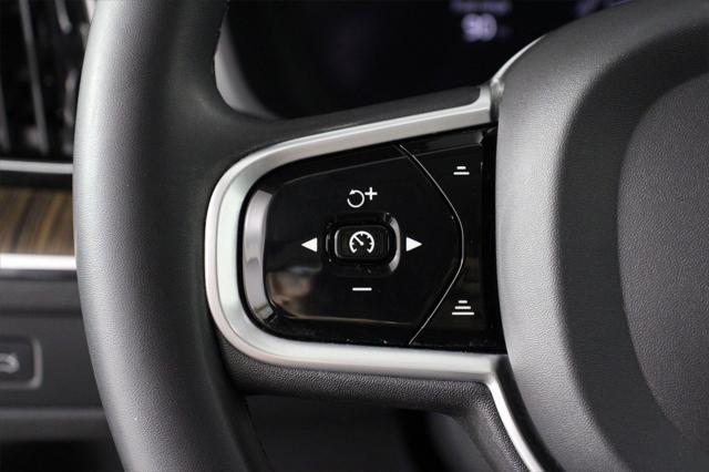 used 2023 Volvo XC60 car, priced at $36,995