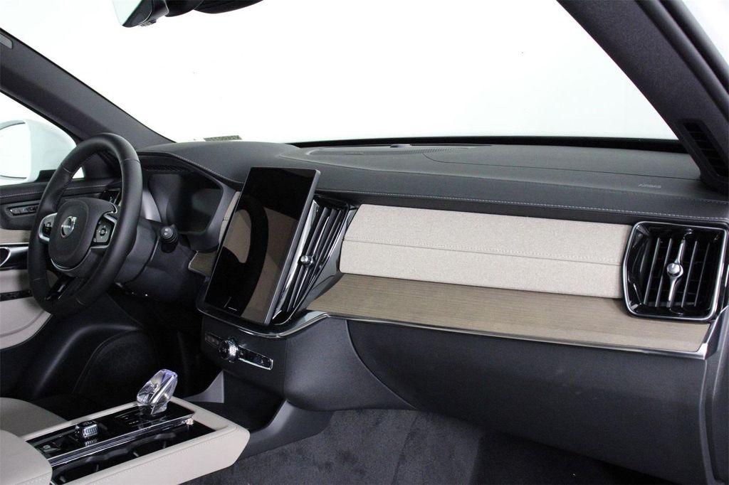 new 2026 Volvo XC90 car, priced at $68,230