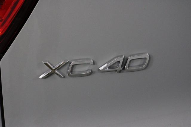 new 2025 Volvo XC40 car, priced at $48,315