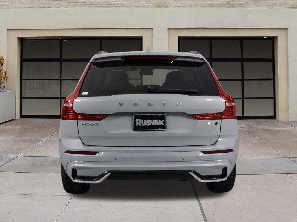 new 2025 Volvo XC60 car, priced at $57,998
