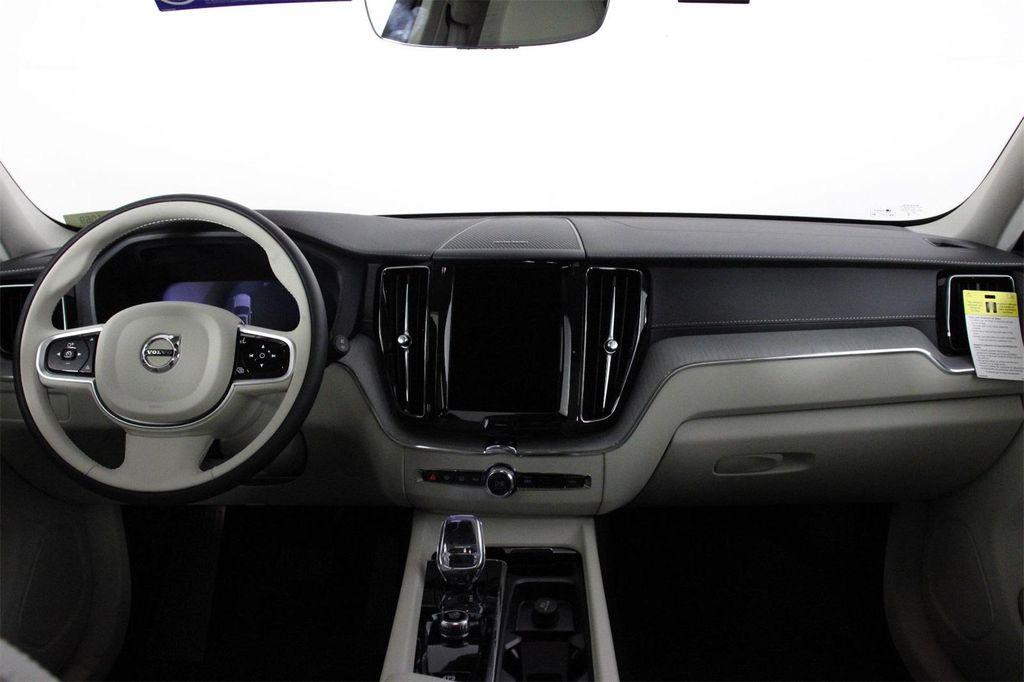 new 2025 Volvo XC60 car, priced at $57,998
