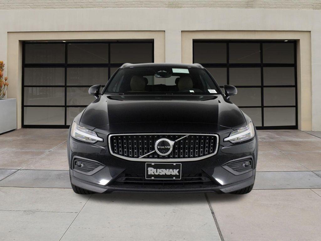 new 2026 Volvo V60 Cross Country car, priced at $57,370