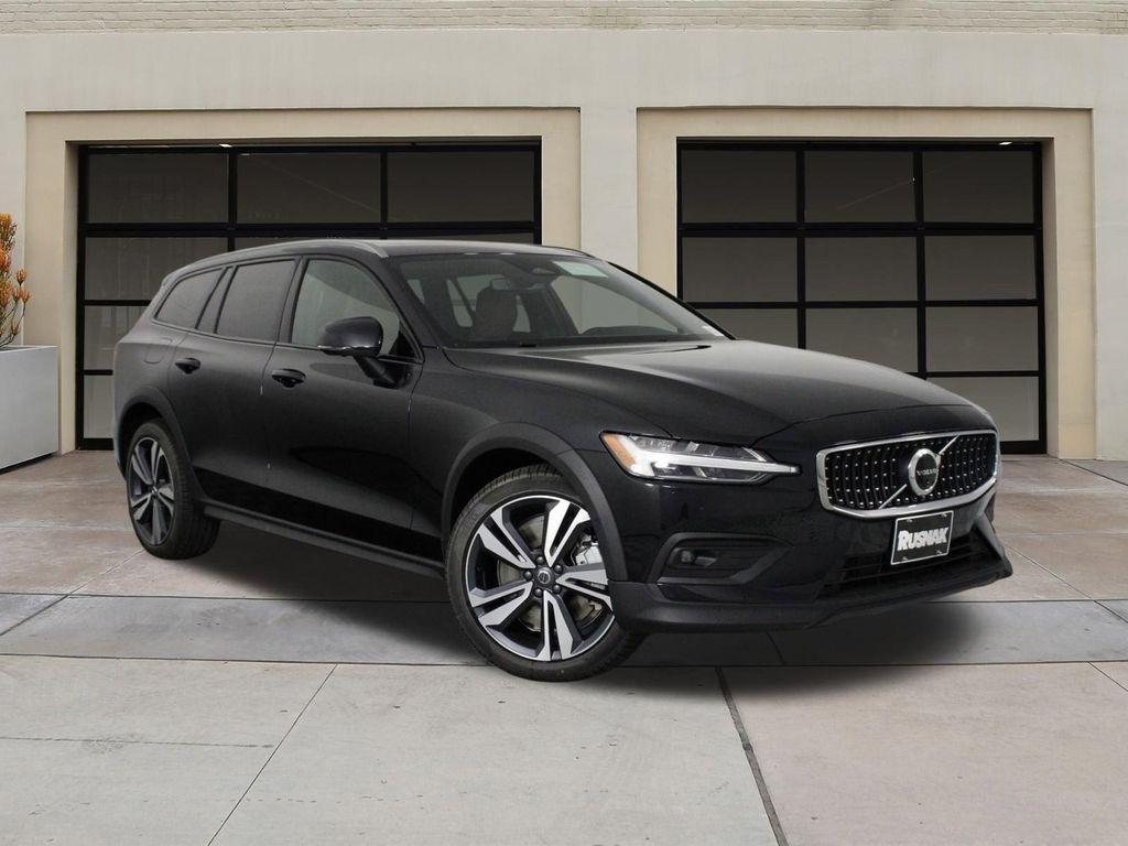 new 2026 Volvo V60 Cross Country car, priced at $57,370
