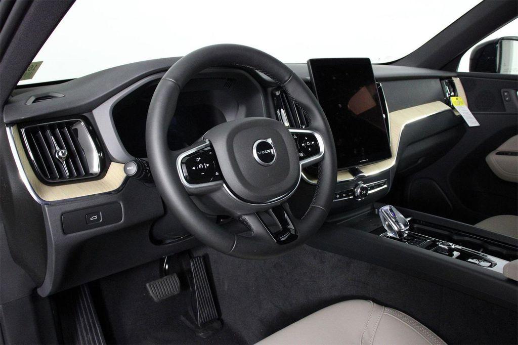 new 2026 Volvo XC60 car, priced at $57,985