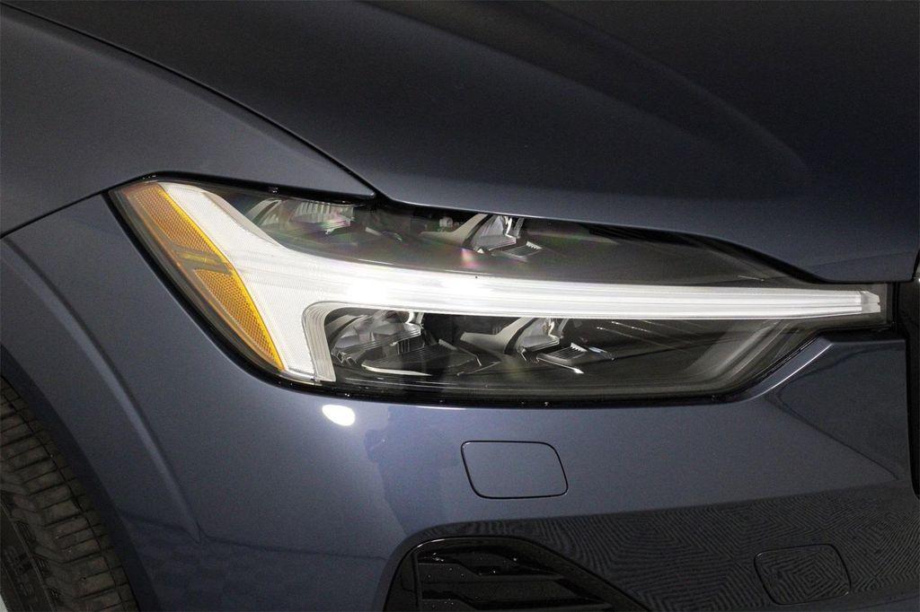 new 2026 Volvo XC60 car, priced at $57,985