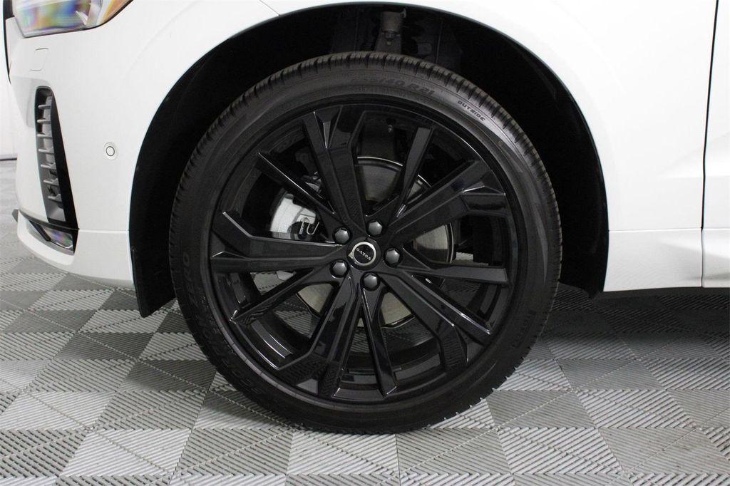 new 2026 Volvo XC60 car, priced at $64,500