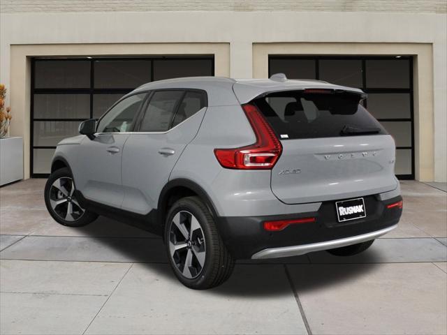new 2025 Volvo XC40 car, priced at $46,290