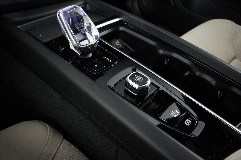 new 2026 Volvo XC60 car, priced at $57,985