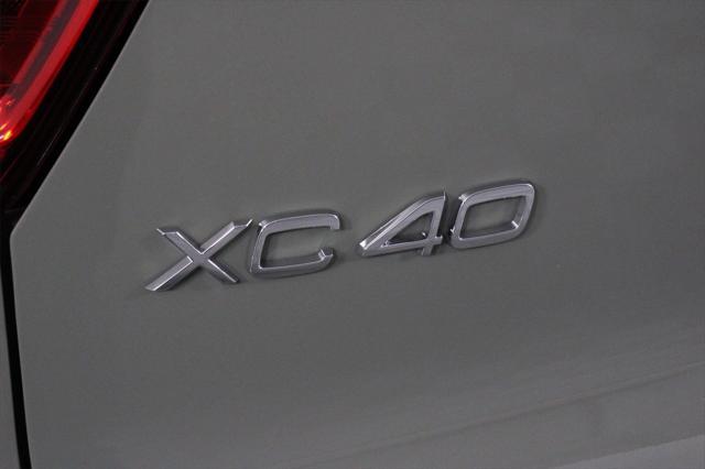 new 2025 Volvo XC40 car, priced at $48,315