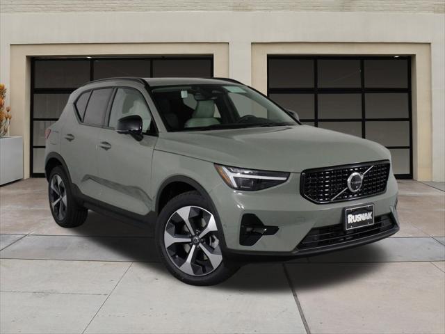 new 2025 Volvo XC40 car, priced at $48,315