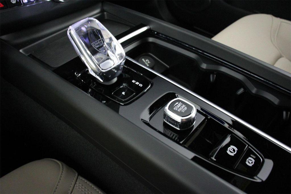 new 2026 Volvo XC60 car, priced at $57,985