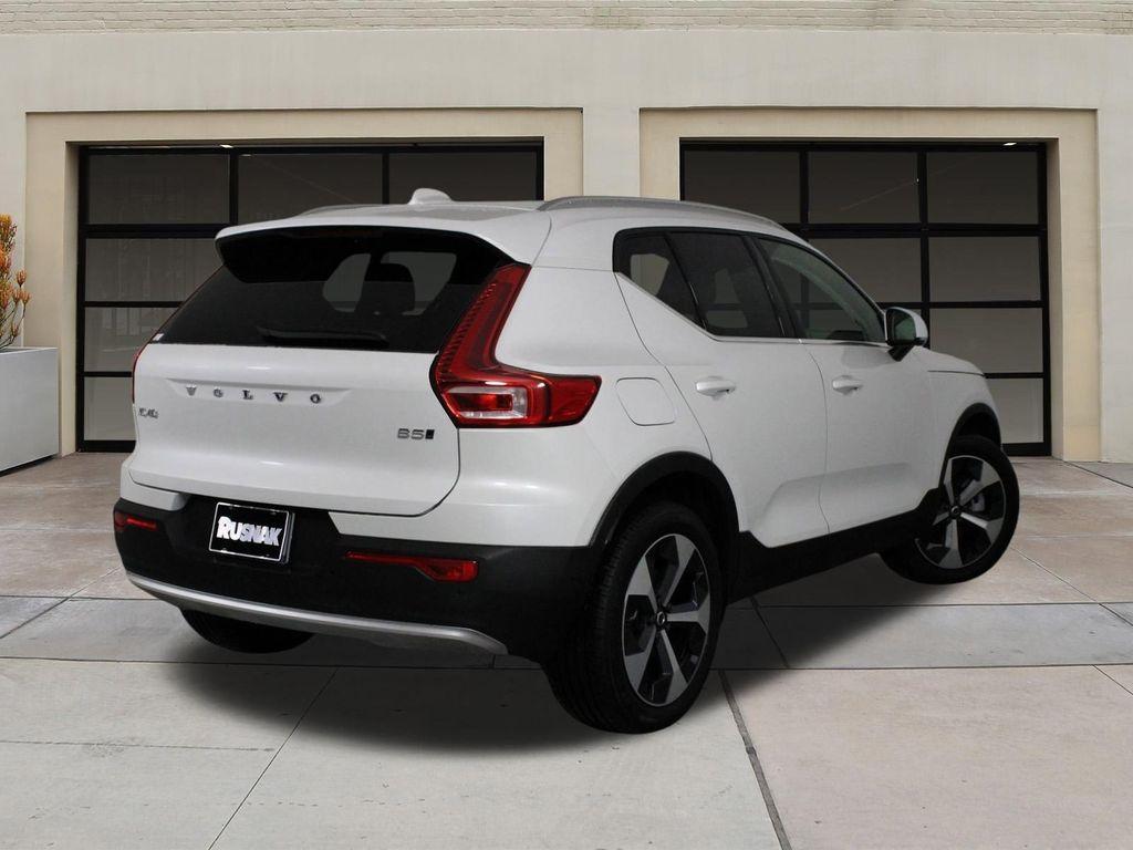used 2025 Volvo XC40 car, priced at $37,487