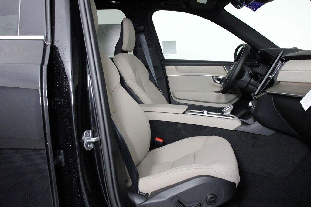 new 2025 Volvo XC90 Plug-In Hybrid car, priced at $75,095