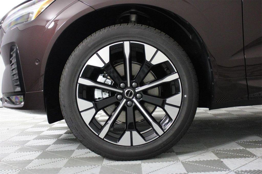 new 2026 Volvo XC60 car, priced at $56,395