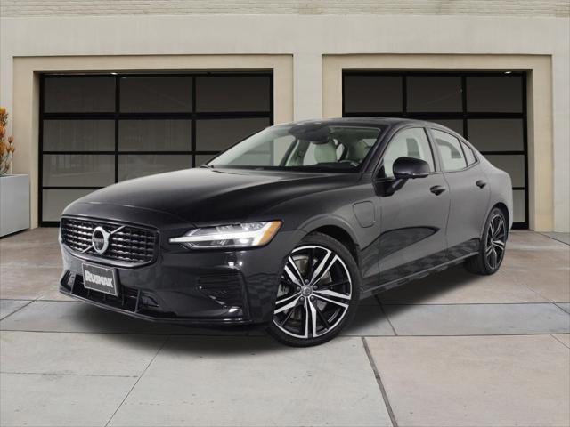 used 2022 Volvo S60 Recharge Plug-In Hybrid car, priced at $33,198