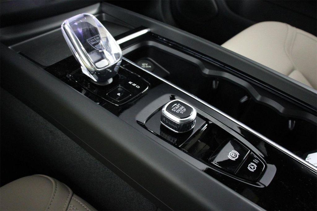 new 2026 Volvo XC60 car, priced at $58,375