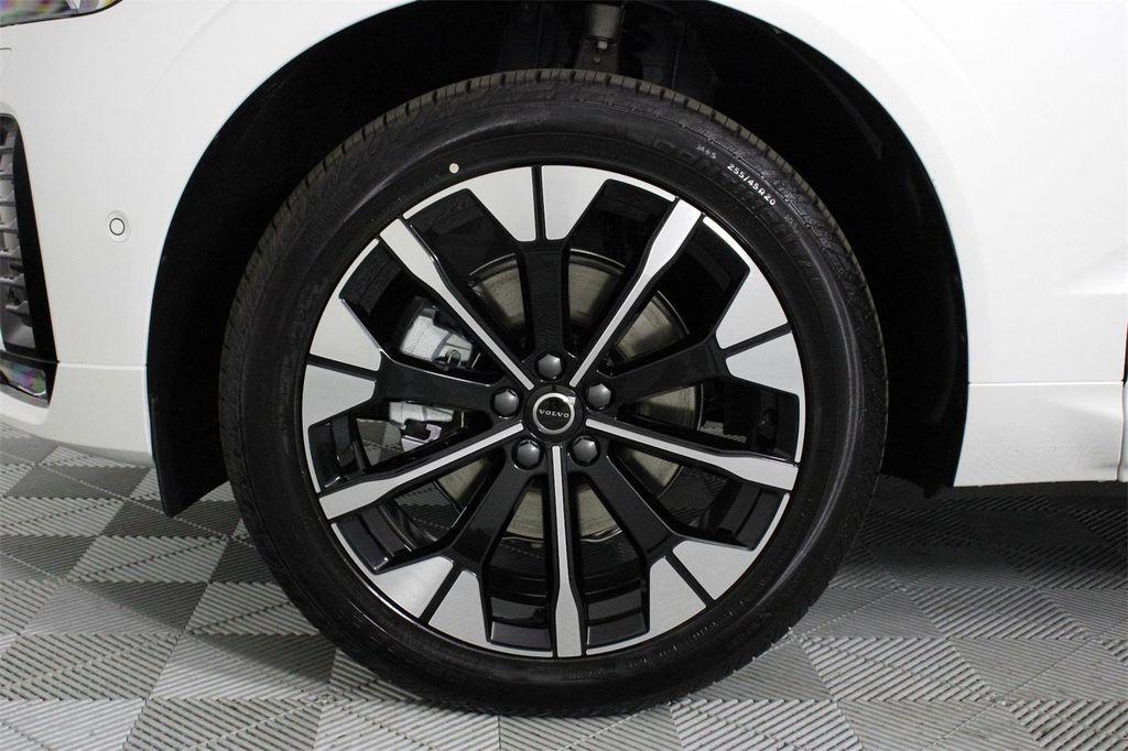new 2026 Volvo XC60 car, priced at $58,375