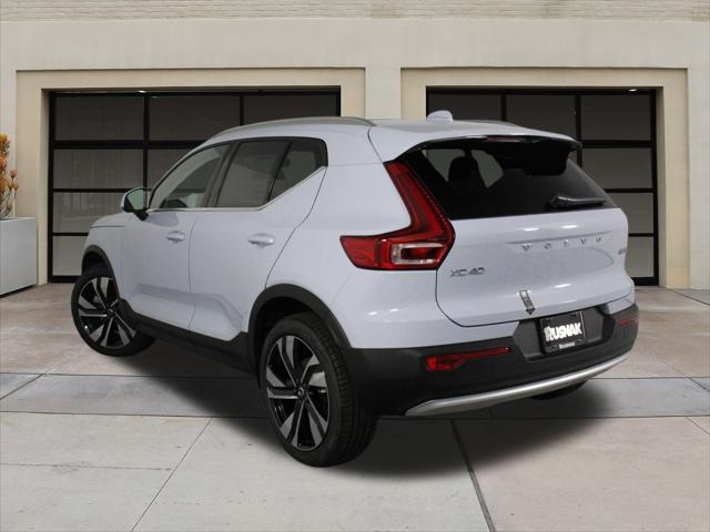 new 2025 Volvo XC40 car, priced at $52,590