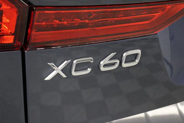 new 2025 Volvo XC60 car, priced at $61,025