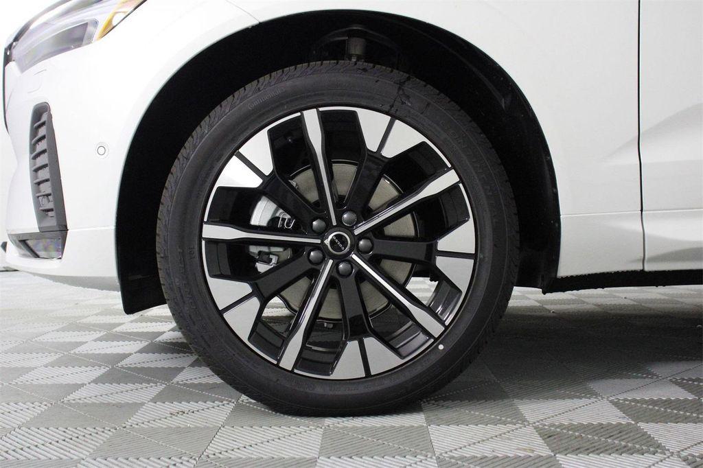 new 2026 Volvo XC60 car, priced at $57,985