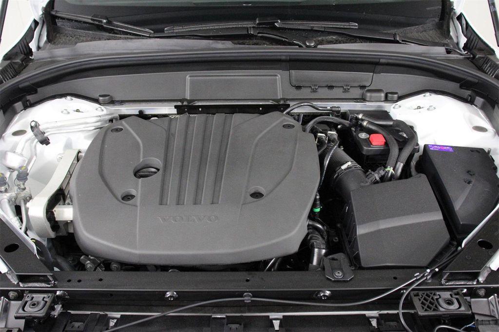new 2026 Volvo XC60 car, priced at $57,985
