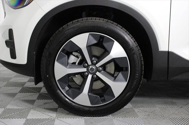 new 2025 Volvo XC40 car, priced at $46,035