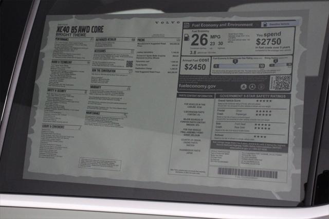 new 2025 Volvo XC40 car, priced at $45,295
