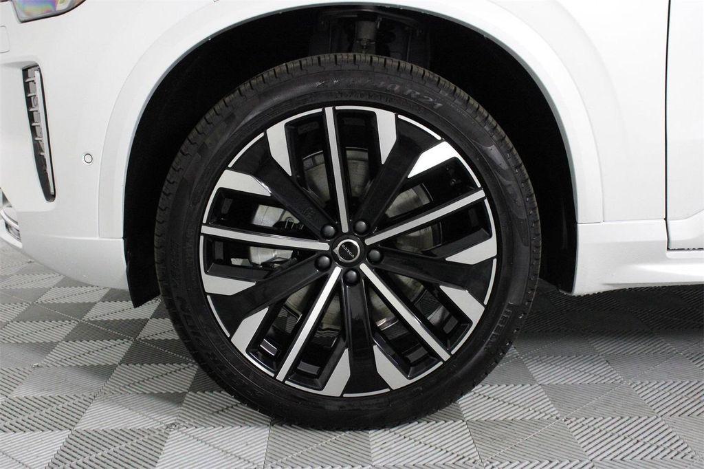 new 2026 Volvo XC90 car, priced at $70,895