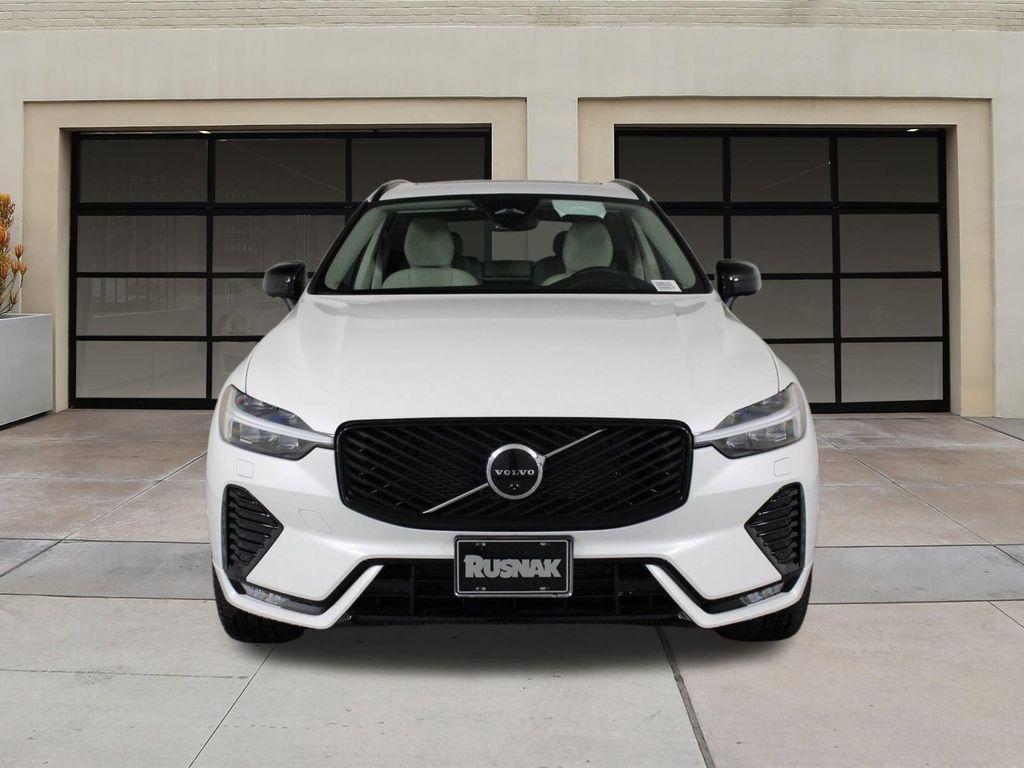 new 2026 Volvo XC60 car, priced at $63,935
