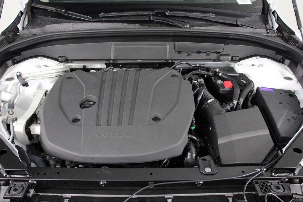 new 2026 Volvo XC60 car, priced at $63,935