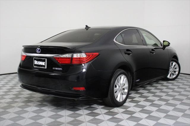 used 2014 Lexus ES 300h car, priced at $13,795