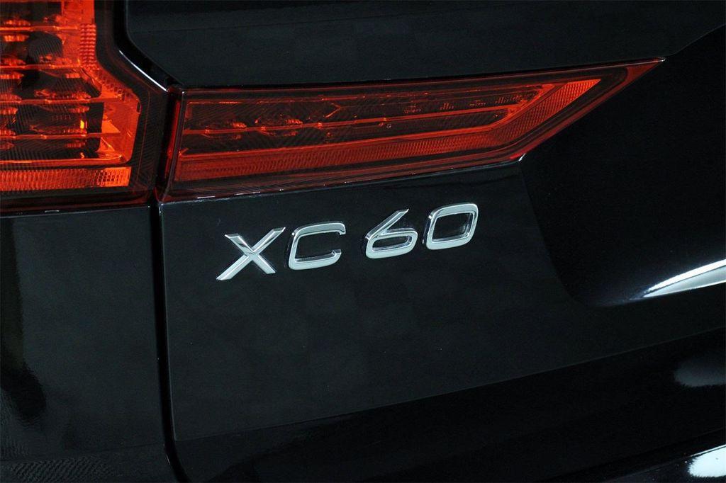 used 2025 Volvo XC60 car, priced at $39,995