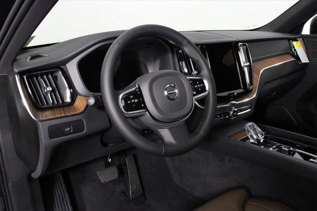 new 2025 Volvo XC60 car, priced at $61,025