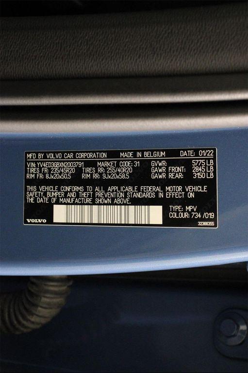 used 2022 Volvo C40 Recharge Pure Electric car, priced at $23,595